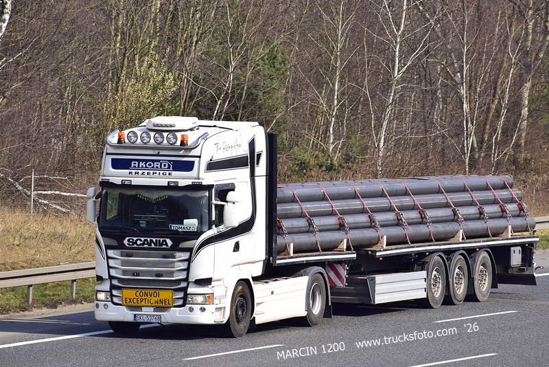 _DSC3511 AKORD KRZEPICE-crop-SCANIA R.JPG