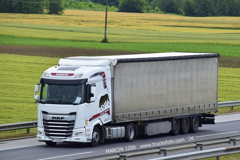 _DSC8153 JAMBREK-crop-DAF XG+.JPG