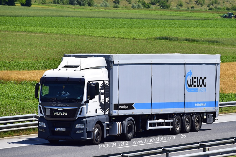 _DSC9159 AGROMIX-crop-MAN TGX.JPG