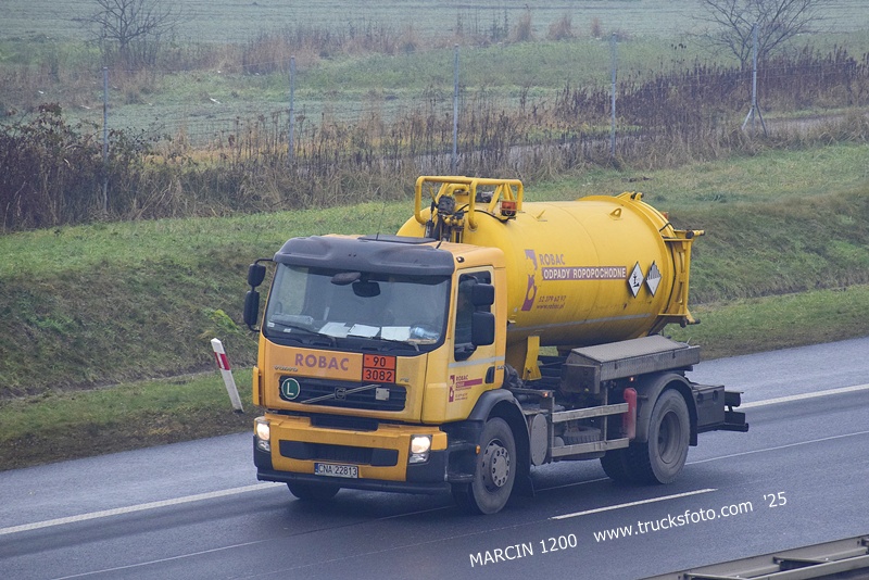 _DSC6486 ROBAC-crop-Volvo FE.JPG