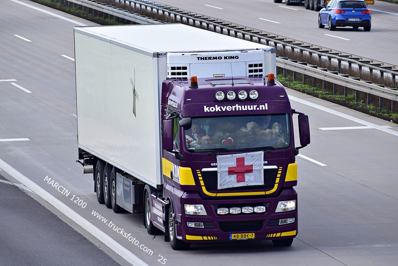 _DSC4923 KOKVERHUUR-crop-MAN TGX.JPG