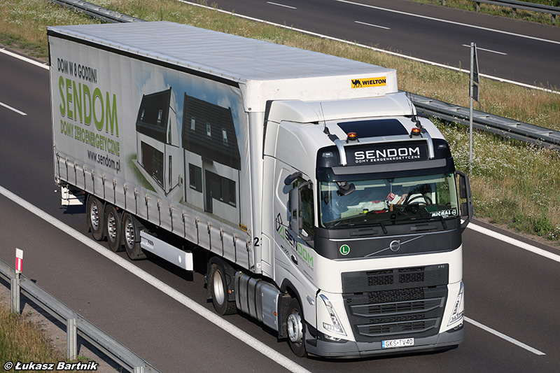 IMG_0425 Volvo FH Sendom.jpg