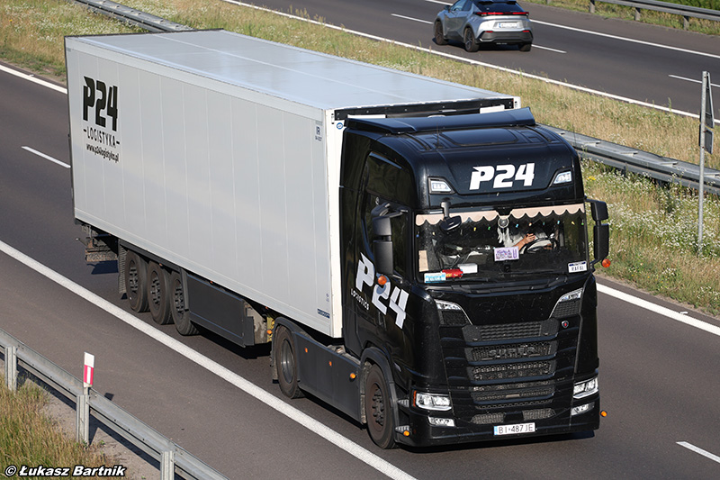 IMG_0442 Scania S P24.jpg