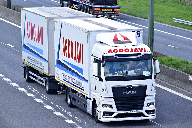 _DSC6270 AGDOJAVI-crop-MAN TGX II.JPG