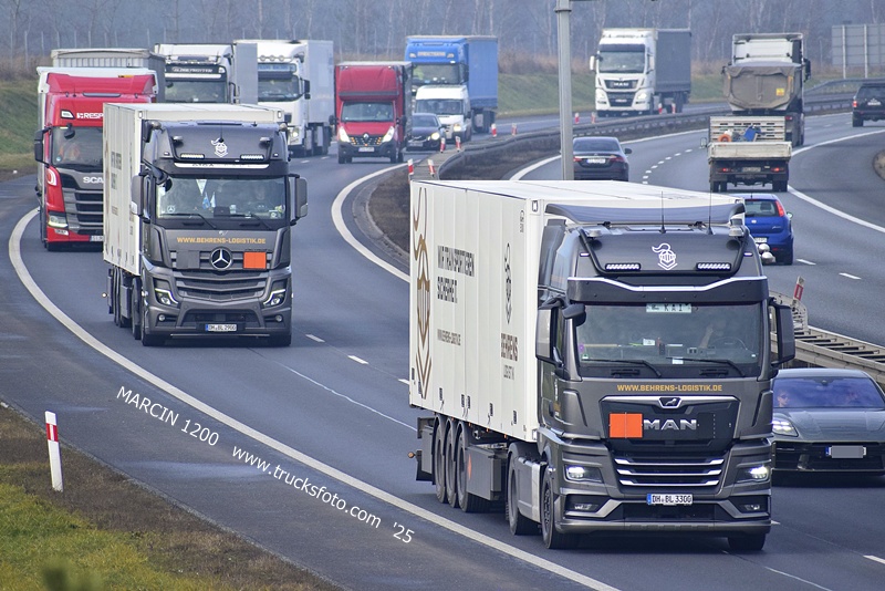 _DSC8712 BEHRENS-crop-MAN TGX II.JPG