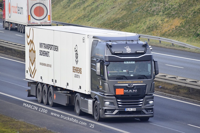 _DSC8713 BEHRENS-crop-MAN TGX II.JPG