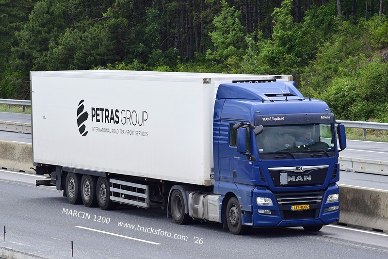 _DSC9214 PETRAS-crop-MAN TGX.JPG