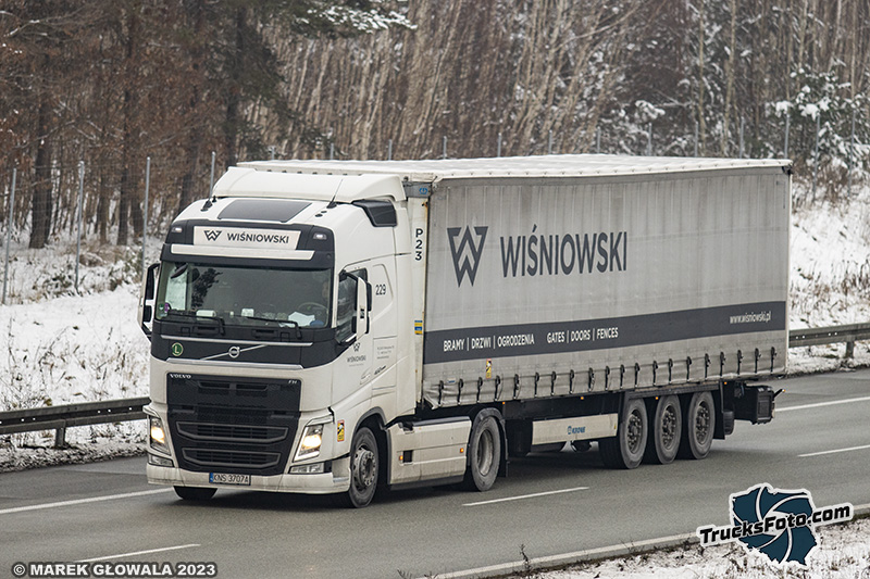 Volvo FH4 - Wiśniowski.jpg