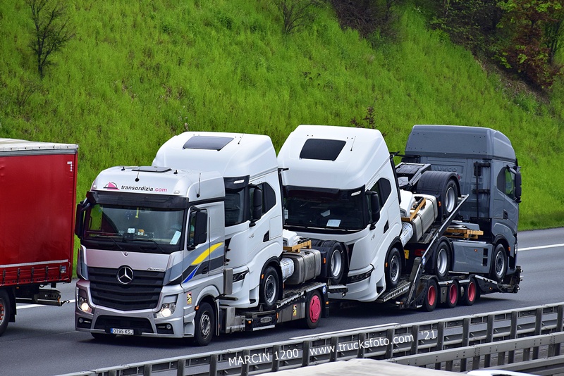 _DSC6421 TRANSORDIZIA-crop-ACTROS MP4.JPG