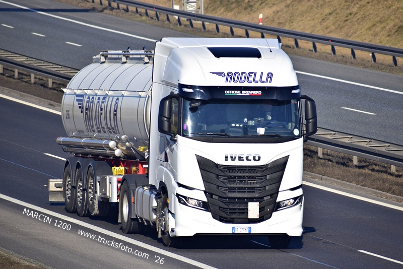 _DSC2020 RODELLA-crop-IVECO S-WAY.JPG