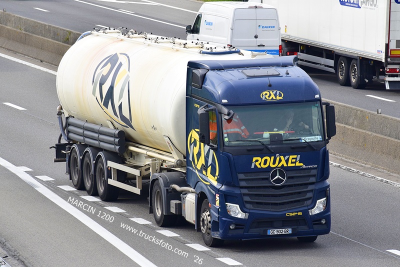 _DSC5791 ROUXEL-crop-ACTROS MP5.JPG