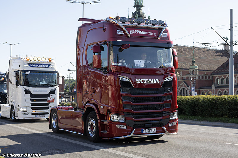 IMG_0801 Scania S Karpiel PMS26.jpg