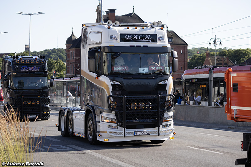 IMG_0615 Scania S BACA PMS26.jpg