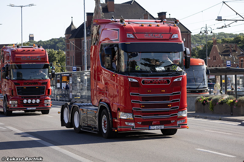 IMG_0633 Scania S BACA PMS26.jpg