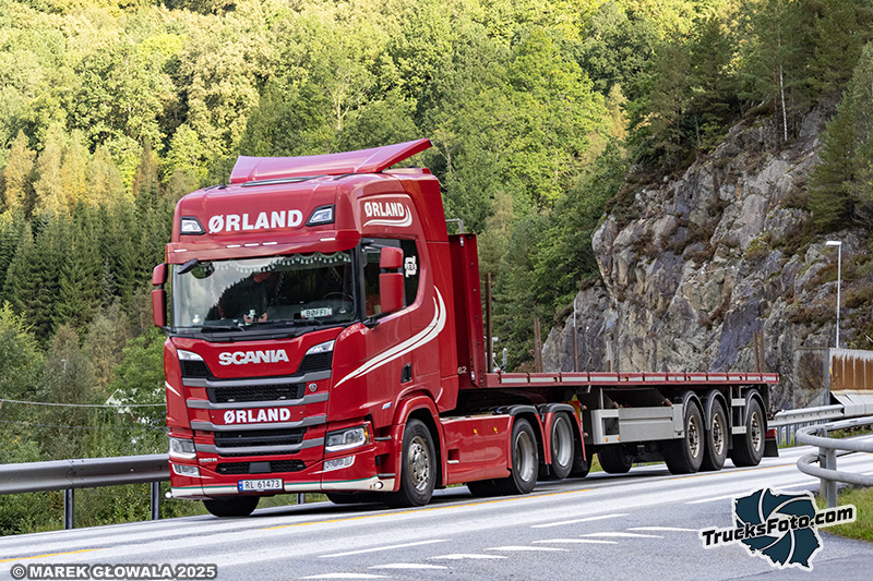 Scania 560R Super - Orland.jpg