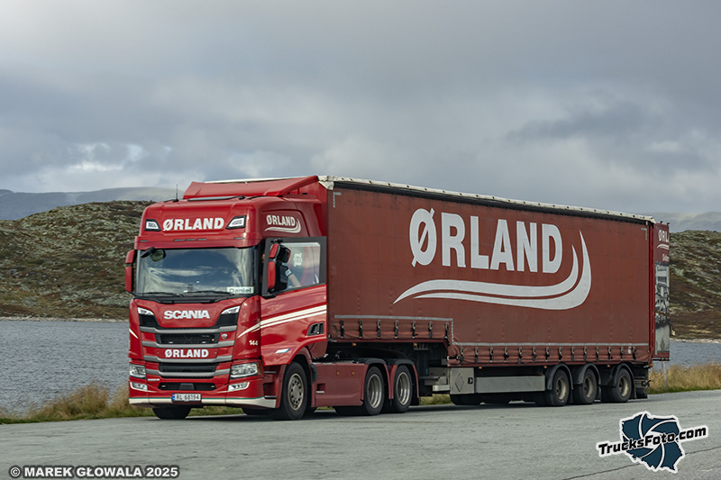 Scania 560R Super Orland.jpg