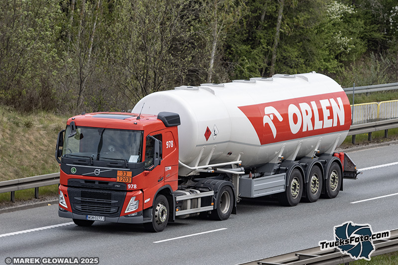 Volvo FM - Orlen.jpg