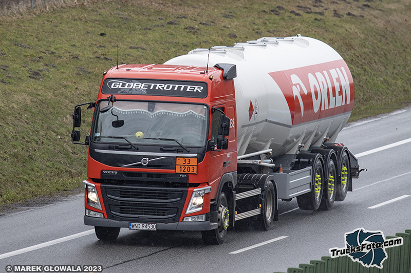 Volvo FM4 - Orlen.jpg