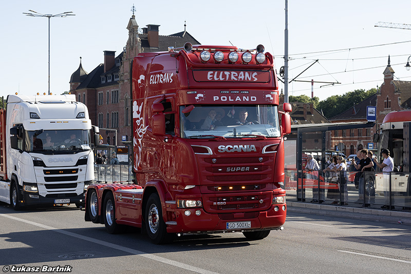 IMG_1006 Scania R Elltrans.jpg