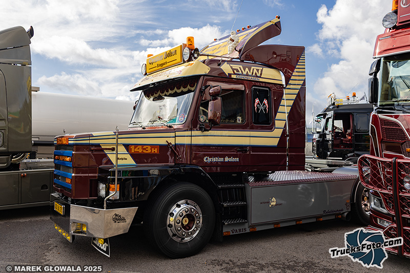 Scania 143H Torpedo - Christian Soleen.jpg