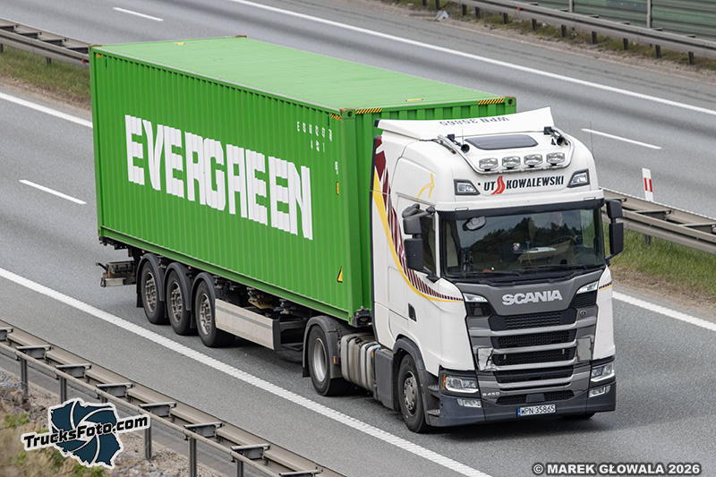 Scania S450 - UT Kowalewski.jpg