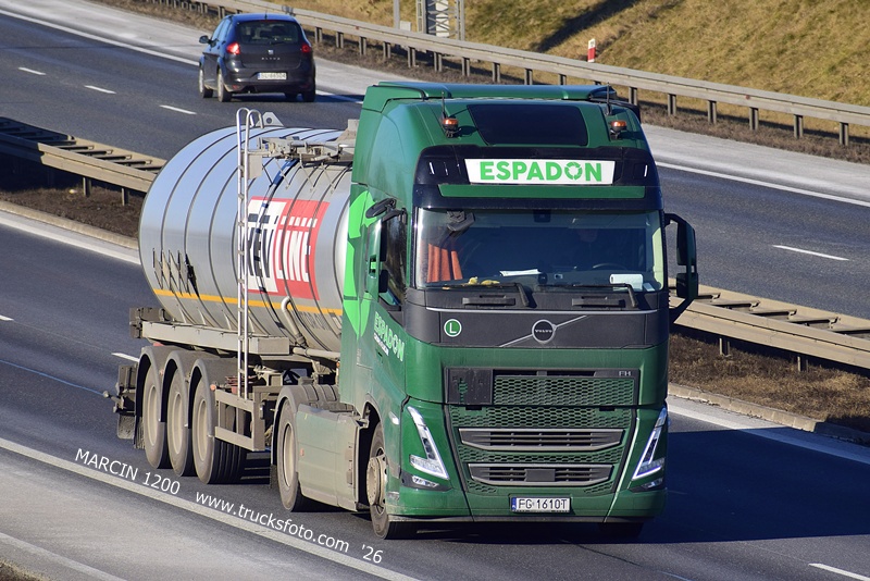 _DSC1083 ESPADON-crop-VOLVO FH5.JPG