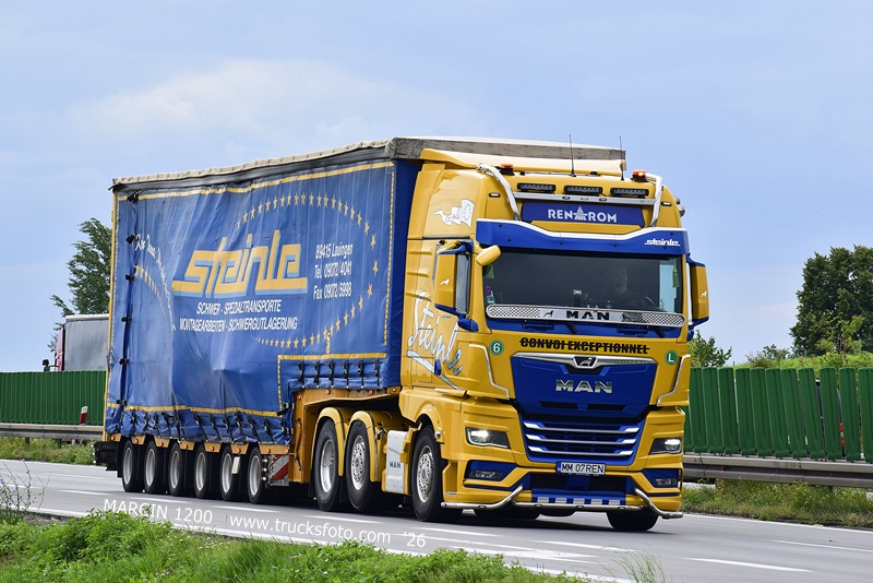 _DSC0314-crop-Steinle-Renarom-MAN TGX II.JPG