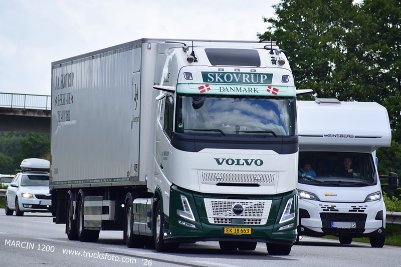 _DSC0322-crop-Skovrup-VOLVO FH AERO.JPG