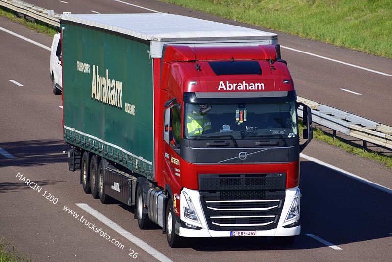 _DSC6108 ABRAHAM-crop-VOLVO FH5.JPG