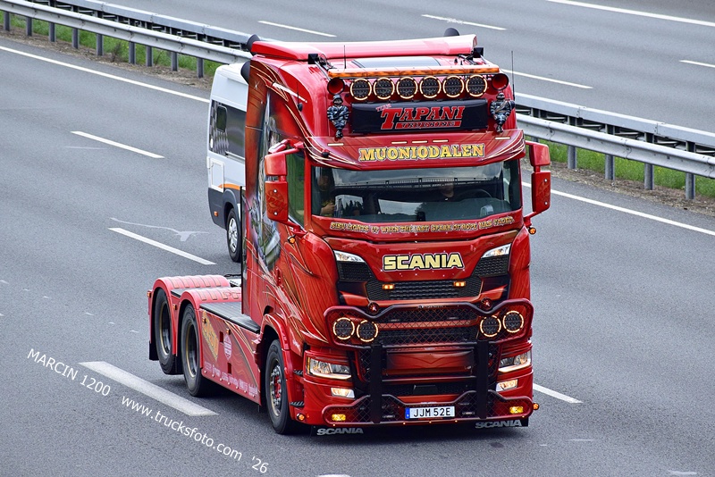 _DSC9056 TAPANI TRUCKING-crop-SCANIA S.JPG