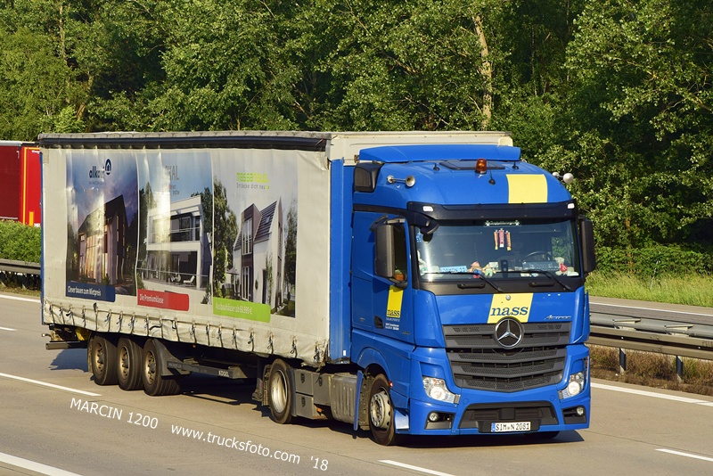 _DSC8738 NASS-crop-ACTROS MP4.JPG