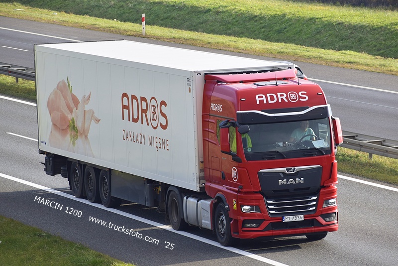 _DSC5582 ADROS-crop-MAN TGX II.JPG