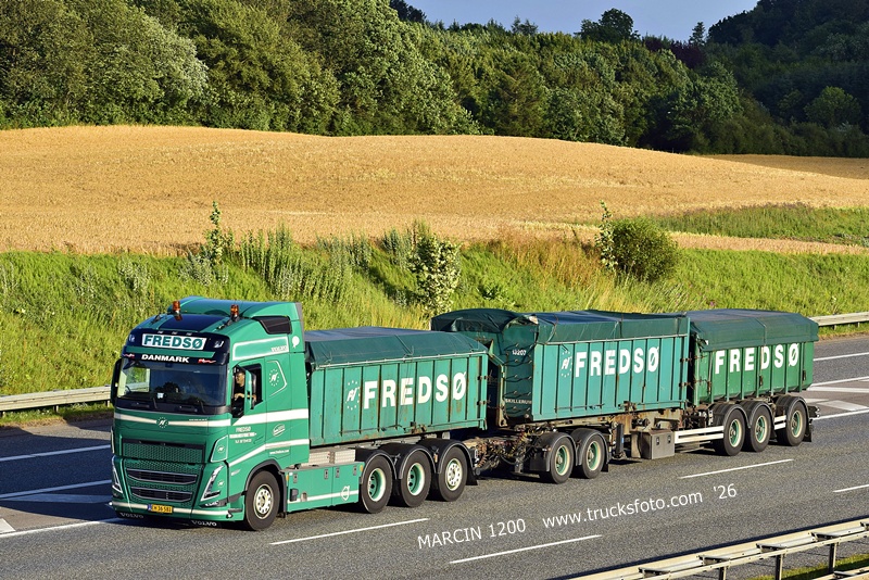 _DSC0531 FREDSO-crop-VOLVO FH5 - 25,25m.JPG