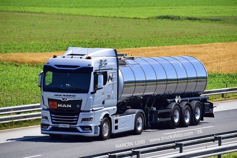 _DSC9050 NADA TRANSPORT-crop-MAN TGX II.JPG