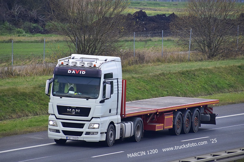 _DSC5528 DAVID-crop-MAN TGX.JPG