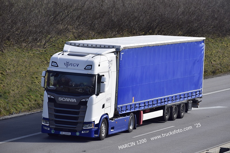 _DSC2370 IGV-crop-SCANIA S500.JPG