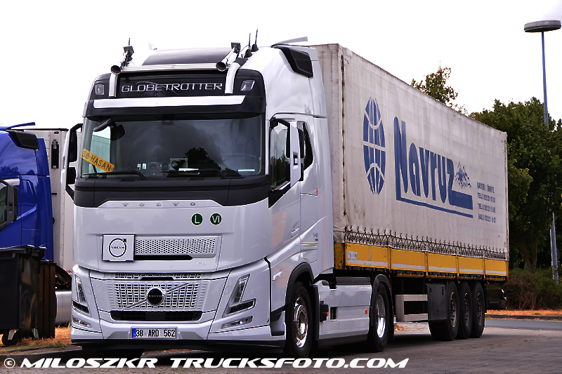 Volvo FH Aero_Navruz_6597.JPG