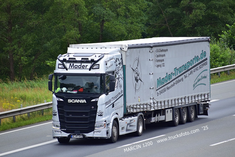 _DSC9491 MADER-crop-SCANIA S500.JPG