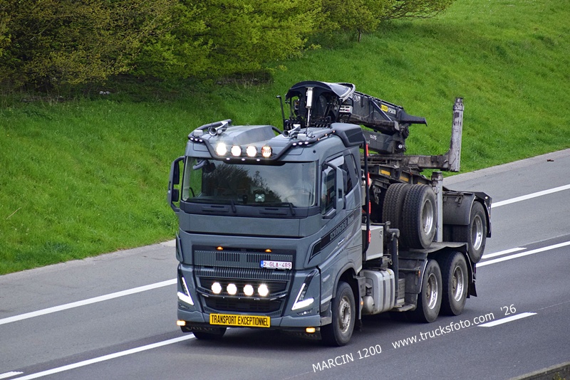 _DSC5998 Schröder René SCHROEDER RENE-crop-VOLVO FH5.JPG