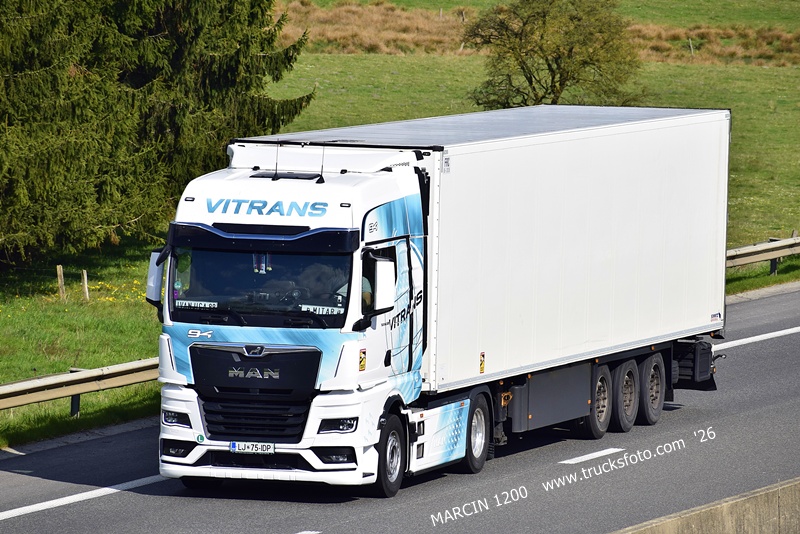 _DSC6618 VITRANS-crop-MAN TGX II.JPG