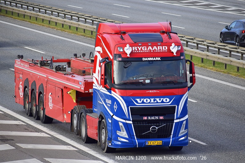 _DSC0824 RYGAARD-crop-VOLVO FH AERO.JPG