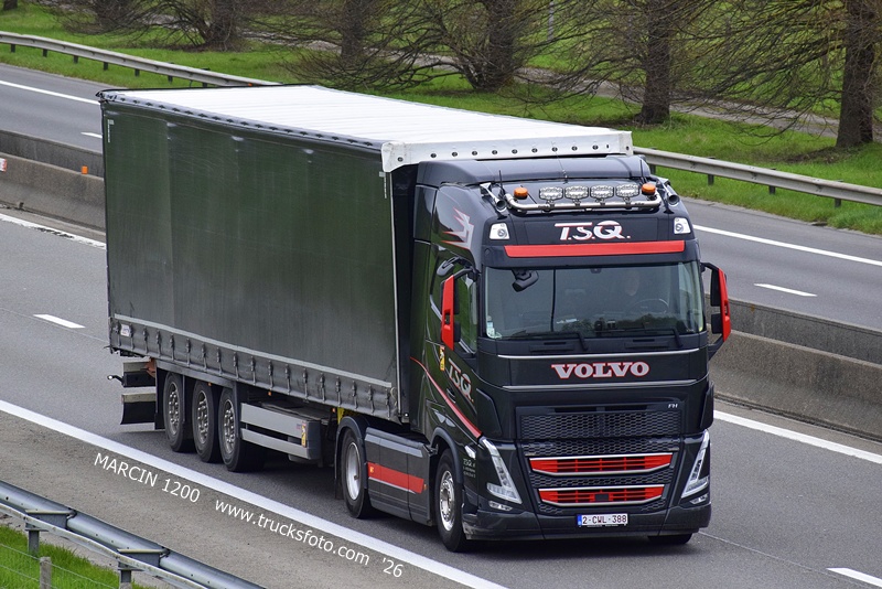 _DSC4812 TSQ-crop-VOLVO FH5.JPG