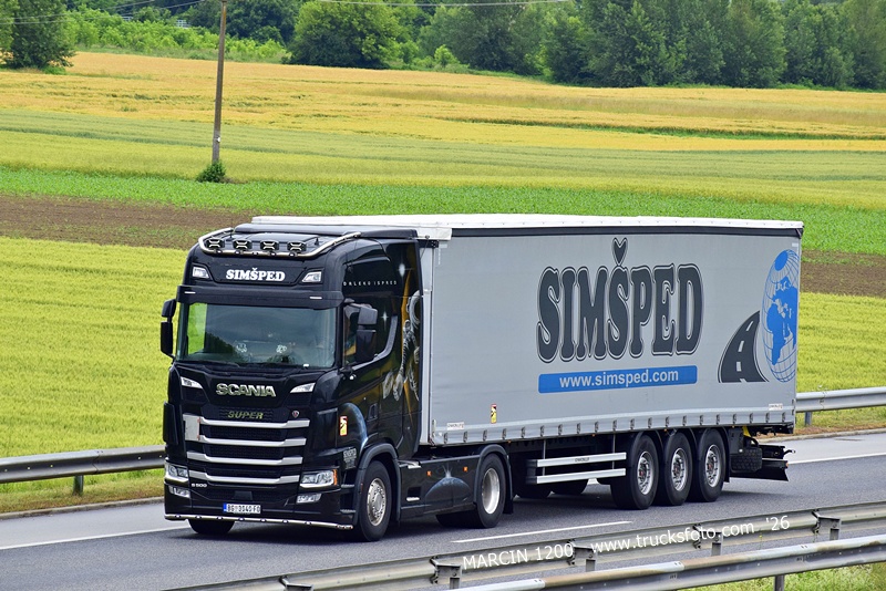 _DSC8516 SIMSPED-crop-SCANIA S500.JPG