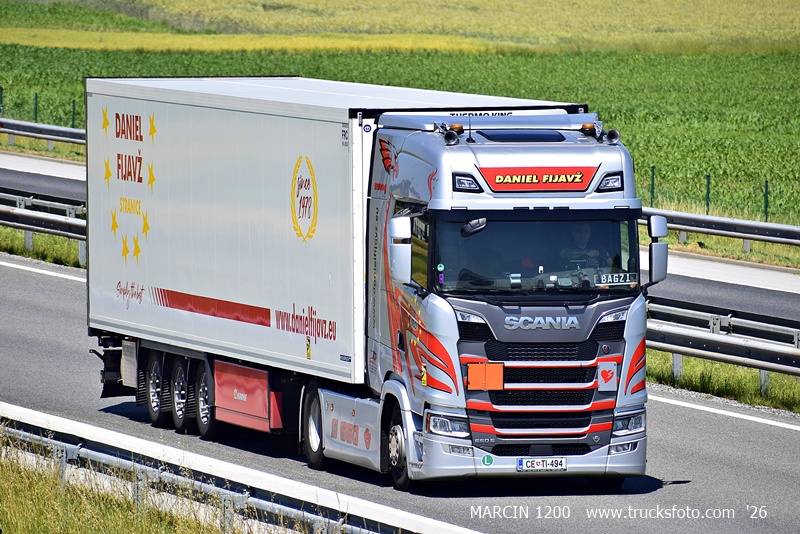 _DSC8905 DANIEL FIJAVZ-crop-SCANIA S660 V8.JPG