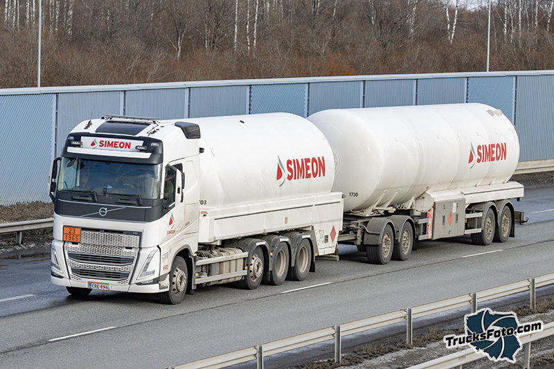 Volvo FH - Simeon.jpg