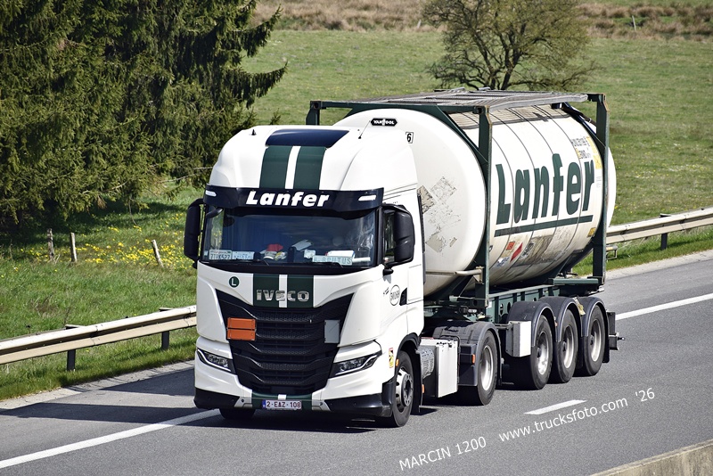 _DSC6335 LANFER-crop-IVECO S-WAY.JPG