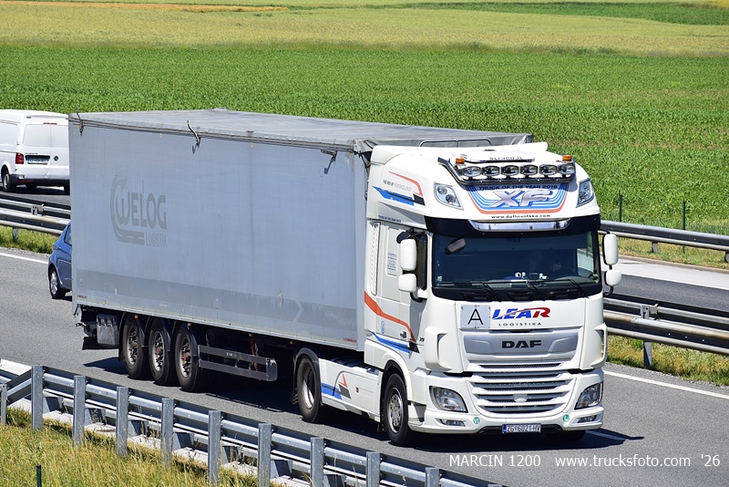 _DSC8992 LEAR LOGISTIKA-crop-DAF XF 106 II.JPG