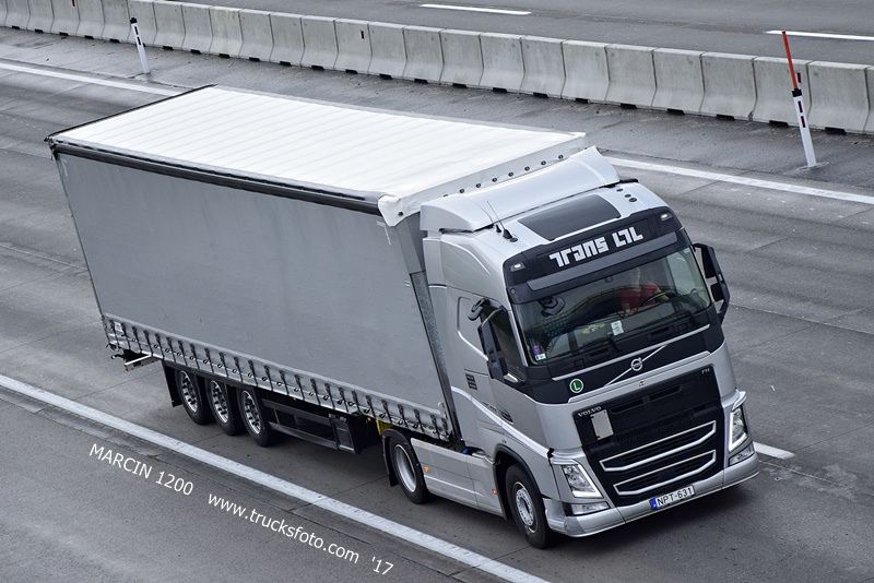_DSC2581 TRANS LTL-crop-VOLVO FH4.JPG