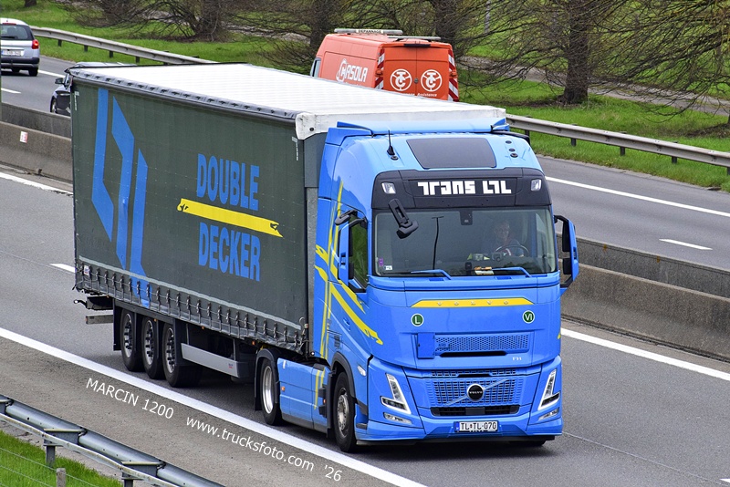 _DSC4854 TRANS LTL-crop-VOLVO FH AERO.JPG