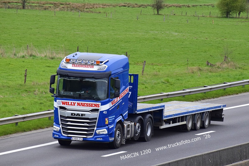 _DSC4863 WILLY NAESSENS-crop-DAF XG.JPG